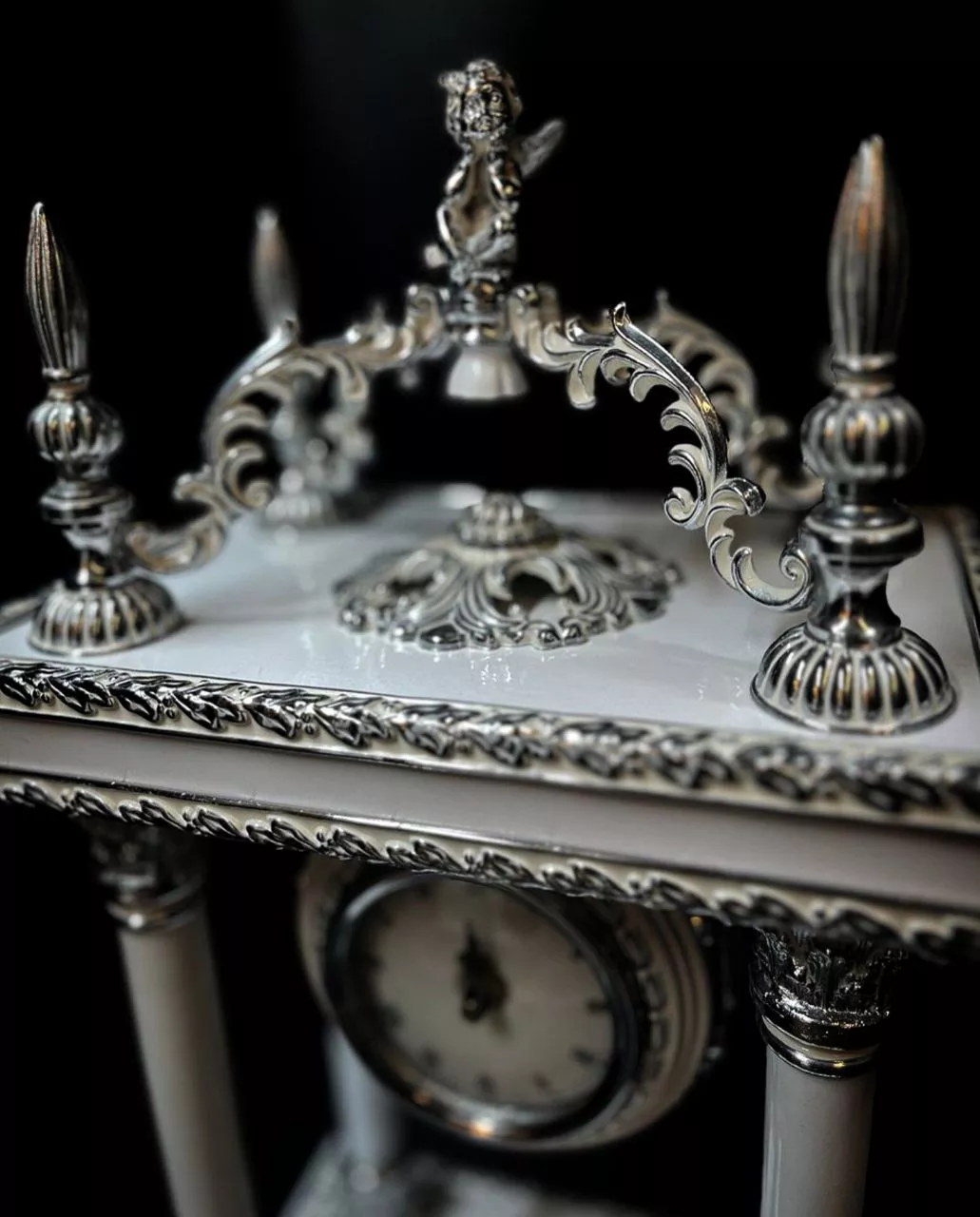 شمعدان و ساعت رومی - Image 4